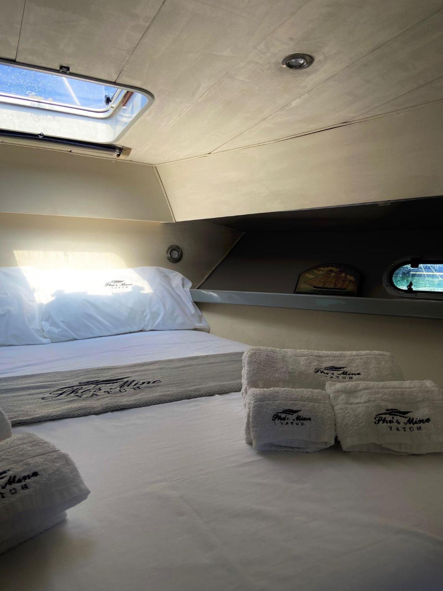 She'S Mine Yacht Hotel Catania Luaran gambar